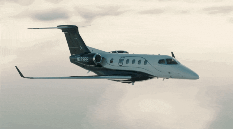 Viagem no jato da Embraer com pouso autônomo promete revolucionar a aviação