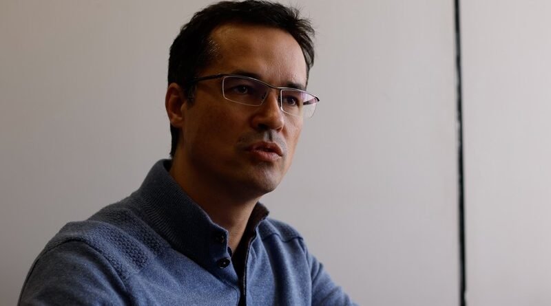 Zanin solicita investigação criminal após divulgação de dados sigilosos por Deltan